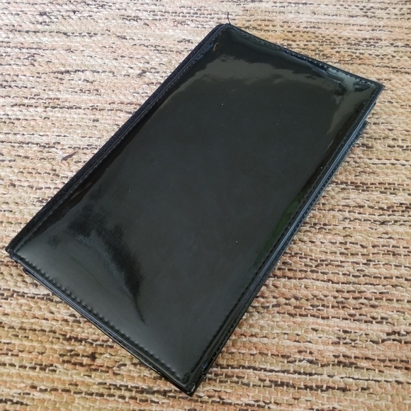 VINTAGE Velvet and Patent Purse - Picture 2 of 4